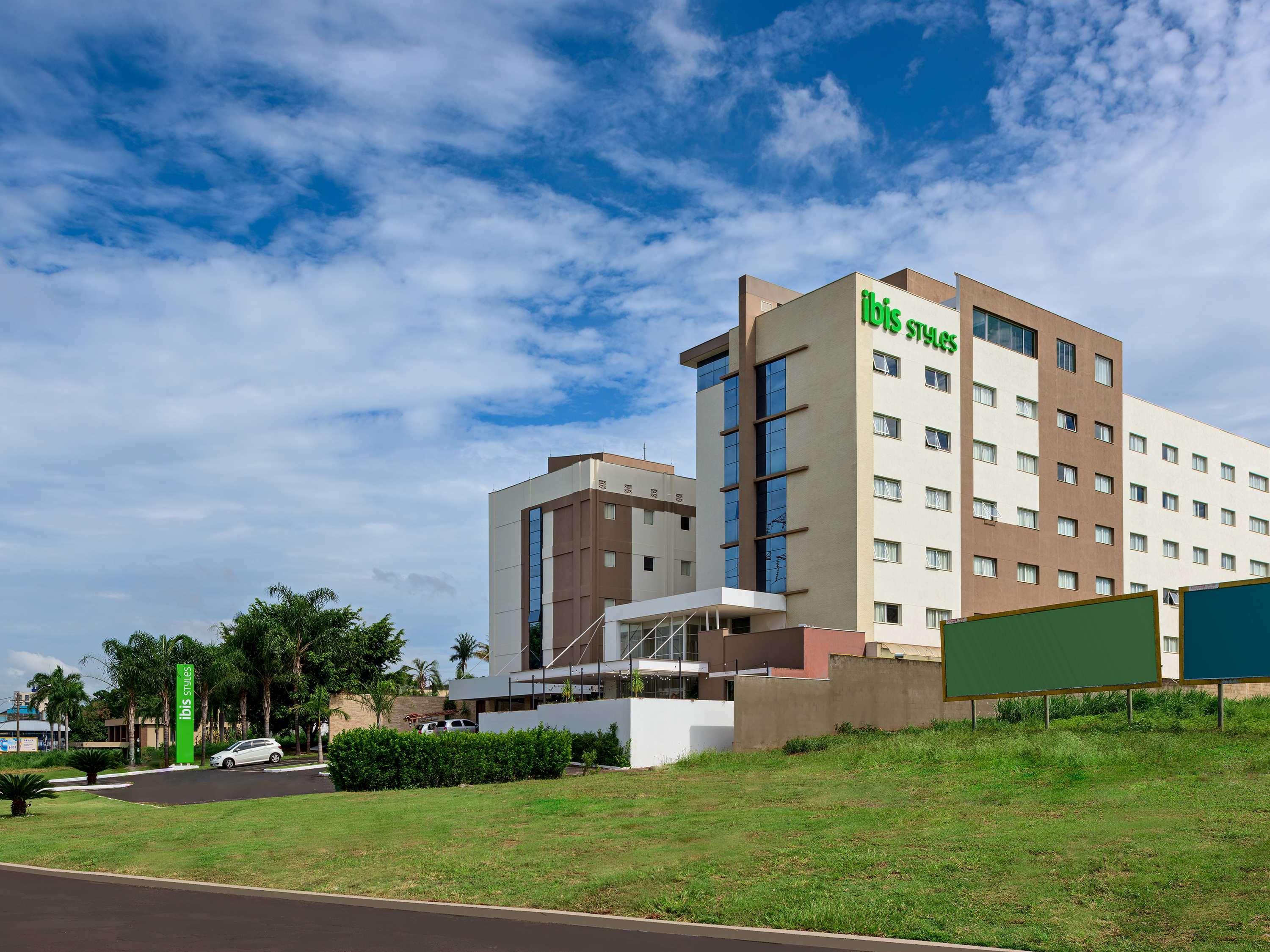 Ibis Styles Ribeirao Preto Maurilio Biagi Hotel Eksteriør billede